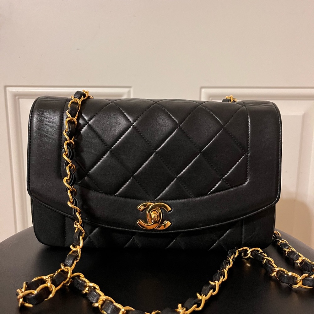Chanel Vintage Small Diana in Black Lambskin leather with 24K gold hardware